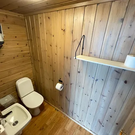 Fugelvagen, Cabins And Glamping Alvund Exteriör bild