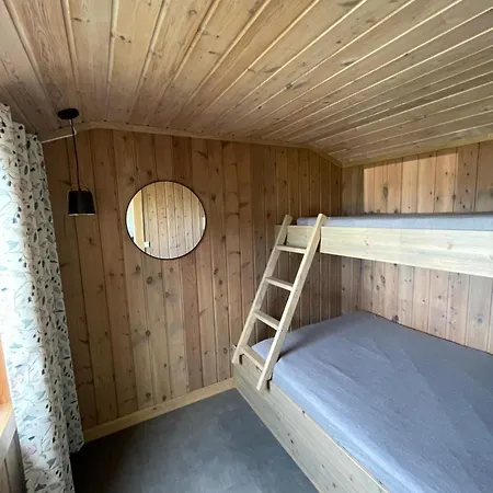 Fugelvagen, Cabins And Glamping Alvund Exteriör bild
