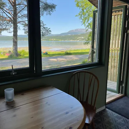 Fugelvagen, Cabins And Glamping Alvund Exteriör bild