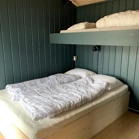 Fugelvagen, Cabins And Glamping Alvund Exteriör bild