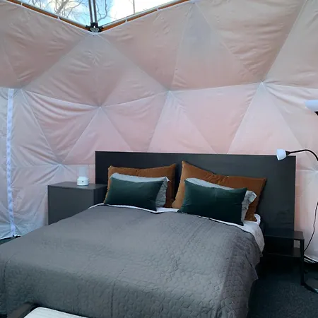 Fugelvagen, Cabins And Glamping Alvund Exteriör bild