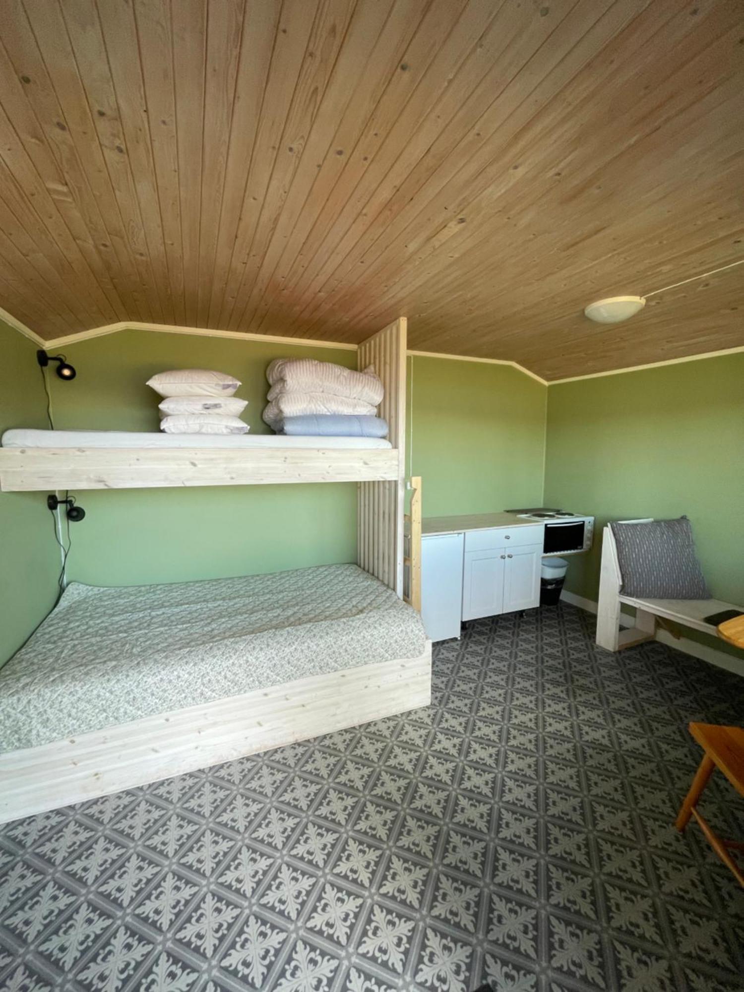 Campsite Fugelvagen, And Glamping Alvund